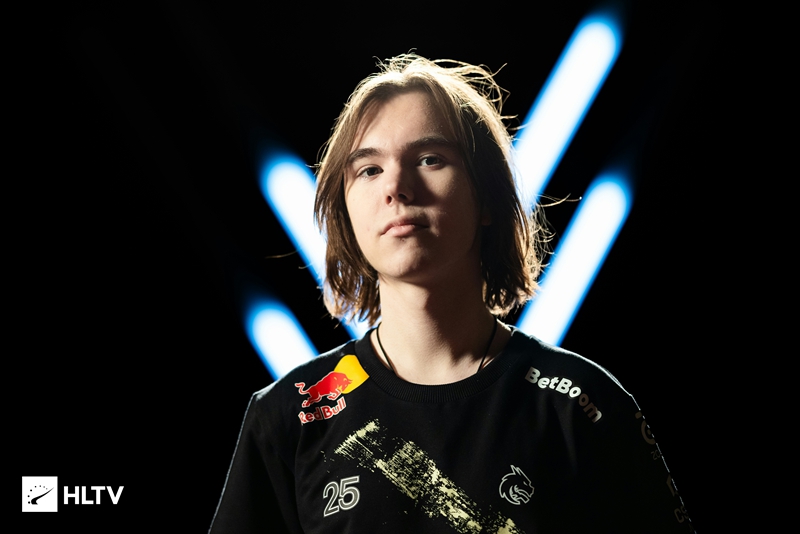 王者荣耀比分：世冠TS绝地让3追4战胜DYG夺冠，作为玩家你应该要看到这些