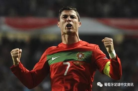 齐尔克泽破门加乌龙助攻 曼联1-1狼队