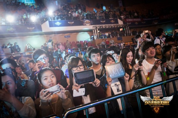 Liquid 以 2-1 战胜 3DMAX ，成功晋级 ESL Pro League S21 季后赛。