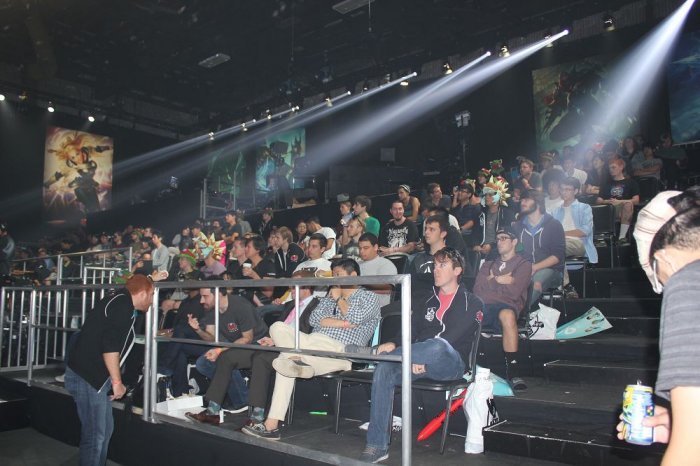 Mouz 在贝尔格莱德摧毁了 Eternal Fire